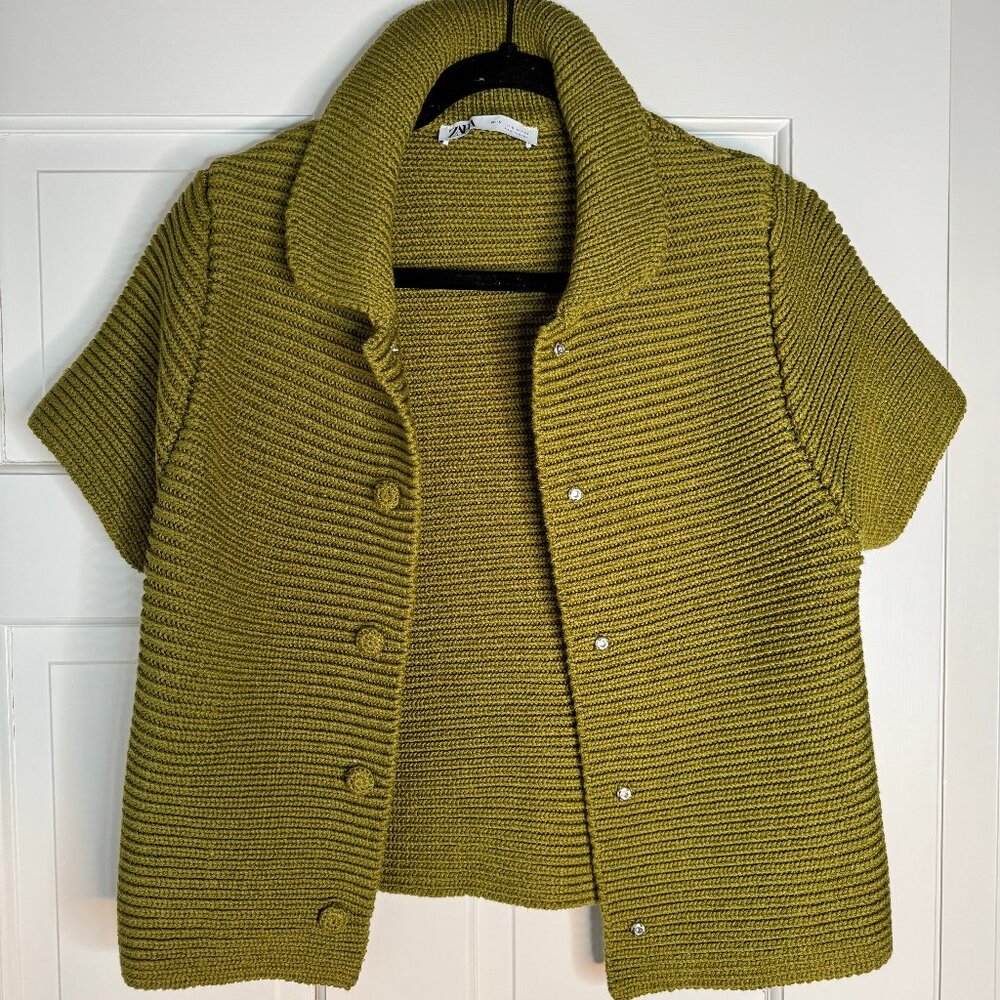 Zara Olive Green Short Sleeve Knit Cardigan | size M